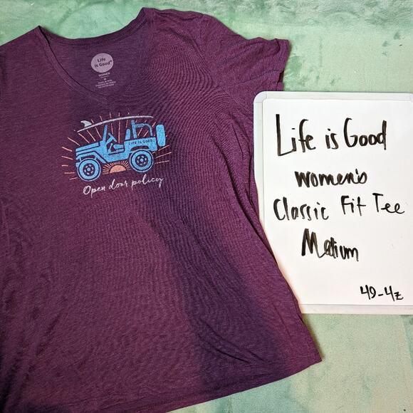 Life Is Good Tops - Life Is Good women's classic fit tee medium